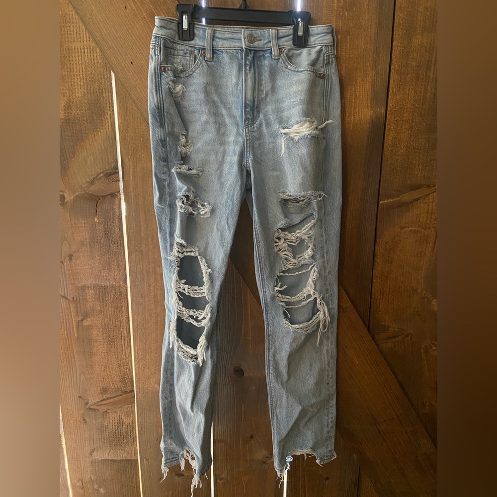 Womens American Eagle Mom jeans
